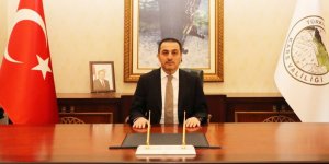 Vali Öksüz’den gönüllü olarak "sokağa çıkmama" çağrısı