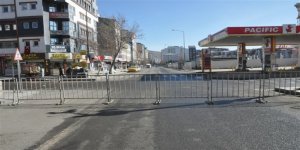 Kars’ta bazı caddeler trafiğe kapatıldı