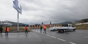 Karslı Esnafa Bir Darbe de Kars – Horasan Karayolu’ndan Geldi