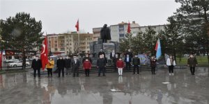 Kars’ta 23 Nisan kar altında kutlandı