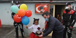 Kars Vefa Sosyal Destek Grubundan “23 Nisan” ve “doğum günü” sürprizi
