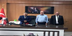 İl Genel Meclis Üyeleri Cesim Karaca ve Yavuz Aras DSİ 24. Bölge Müdürü Dündar’ı ziyaret etti