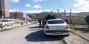 Kağızman'da Kuloğlu köyünde husumetli iki aile arasında silahlı kavga: 2 ölü, 1 yaralı