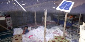 Kıl çadırlar, güneş enerjisi ile aydınlatılıyor