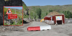 Kars dere içi yolu trafiğe kapatıldı