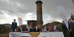 Ecdat yadigarı Ebu’l Manuçehr Camii gün yüzüne çıkıyor