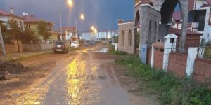 Kars Villaları Sakinleri Başkan Ayhan Bilgen'den Yardım İstiyor