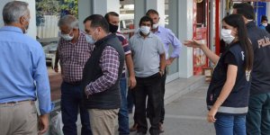Kars’ta polis ekipleri maske denetimi yaptı