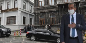 Vali ve Kars Belediye Başkan Vekili Türker Öksüz mesaiye Belediyede başladı!