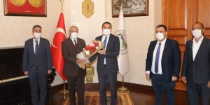 Kars’ta 19 Ekim Muhtarlar Günü kutlandı