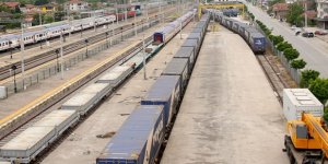 Türkiye’ den Çin’ e ihraç eşya taşıyan ilk tren 4 Aralık 2020 Cuma günü İstanbul’ dan yola çıkıyor