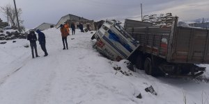 Sarıkamış’ta kar yağışı beraberinde kaza getirdi