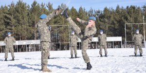 Sarıkamış’ta komandoların, yakın dövüş ve muharebe eğitimi