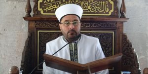 Bu hafta Cuma hutbesinin konusu: Anne - baba rızası, rabbimizin rızasına vesiledir