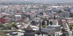 Kars'ta pazar günü sokağa çıkmak yasak!