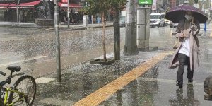 Kars’ta dolu yağışı etkili oldu!