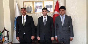 Kars Ülkü Ocakları'nda Devir Teslim Töreni Yapıldı