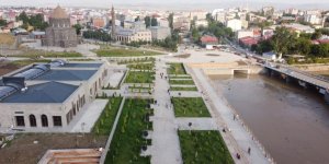 Bedesten ve Konağın çevre düzenlemesi çalışmaları sürüyor