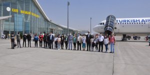 Kars’tan 18 öğrenci İstanbul'a uğurlandı!