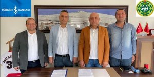 Türkiye İş Bankası'ndan Kars yetiştiricisine nefes : İmece Kart ile Tarım Kredisi uygulamaya geçti