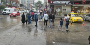 Kars’ta cadde ve sokaklar göle döndü!