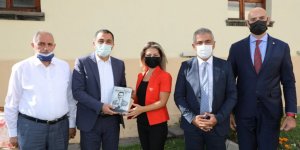 Bahçeşehir Koleji'nden Vali Türker Öksüz'e ziyaret