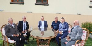 Sarıkamış Şehit Aileleri ve Gaziler Derneği'nden Vali Türker Öksüz’e ziyaret