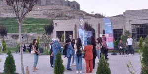 Kars’ta polis 3 bin 549 kişi bilgilendirdi