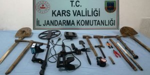 Selim’de jandarma kaçak kazıya geçit vermiyor