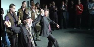 Kars'ın Kültür Elçisi Kurtiz vefatının 8. yılında anıldı