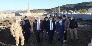 Sarıkamış Şehitliği’nde çevre düzenlemesi yapılıyor
