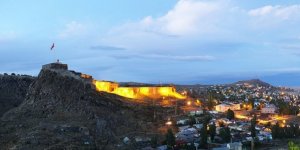 Kars'taki kültür varlıklarımızı koruyalım