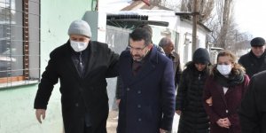 Ak Parti Kars İl Başkanı Adem Çalkın, Halitpaşa Mahallesi’nde...