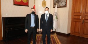 Torunoğulları'ndan Kars Valisi Türker Öksüz'e ziyaret