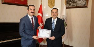 KOSGEB Kars İl Müdürü Lütfullah Aktaş "Başarı Belgesi" ile ödüllendirildi