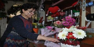 Kars’ta Çiçekçilerde '8 Mart' yoğunluğu