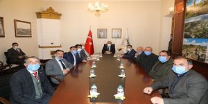 Vali Türker Öksüz, Muhtarlarla buluştu