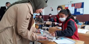 Kars’ta üniversite öğrencilerinden örnek davranış