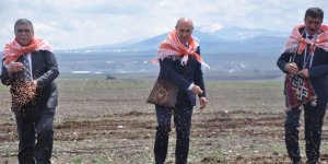 İzmir’den Kars’a 150 ton tohum desteği!