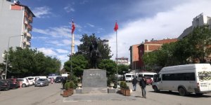  Kağızman’da park ve bahçelerin temizliği dikkat çekiyor