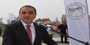 Vali Öksüz, “Doktora saldırıyı kınadı”
