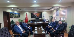 Kars Milletvekili Arslan, İl Özel İdare Genel Sekreteri Özerden’i ziyaret etti
