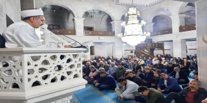 Kars'ta Mevlit Kandili'nde camiler doldu