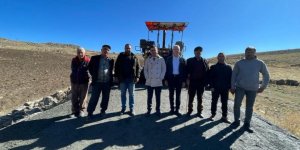 Kağızman’da yollar beton oluyor