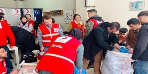 Kars Kızılay, depremzedelere destek olmak için tüm ekiplerini seferber etti