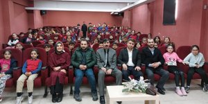 Kars’ta, Öğrencilere “Değerler Eğitimi” Konferansı