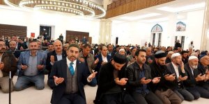 Ak Parti Kars Milletvekili Adem Çalkın : "Sultan Alparslan Külliyesi Karsımıza Hayırlı Olsun"
