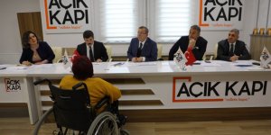 Vali Polat, Vatandaşları Ağırladı