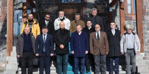 Kars Valisi ve Belediye Başkan Vekili Ziya Polat Gazetecilerle Buluştu
