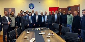 Cumhur İttifakı Adayı Prof. Dr. Ötüken Senger’den Türkiye Kamu Sen’e Ziyaret